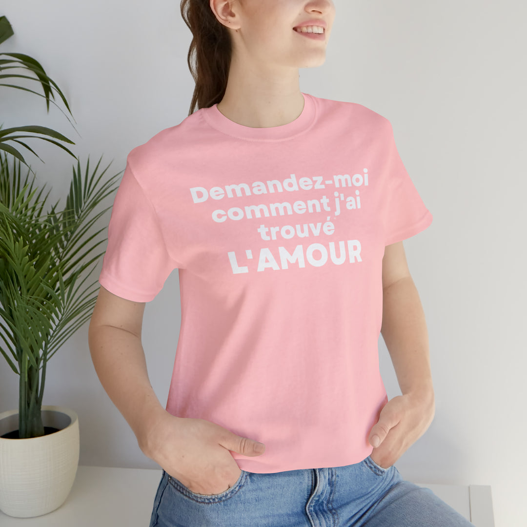 L'amour/Love, Unisex Jersey Short Sleeve Tee (FR CDN)