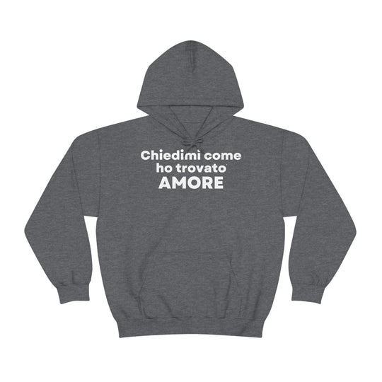 Amore/Love, Unisex Heavy Blend™ Hooded Sweatshirt ( IT EU)