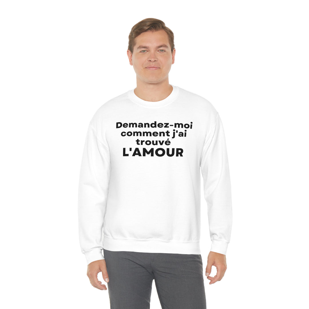 L'amour/Love, Unisex Heavy Blend™ Crewneck Sweatshirt (FR CDN)