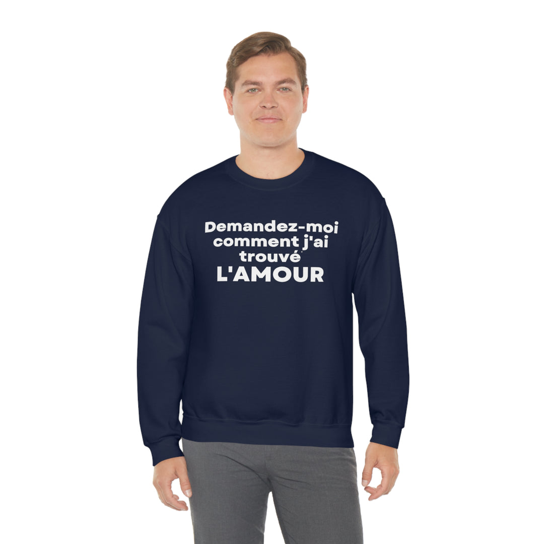 L'amour/Love, Unisex Heavy Blend™ Crewneck Sweatshirt (FR CDN)