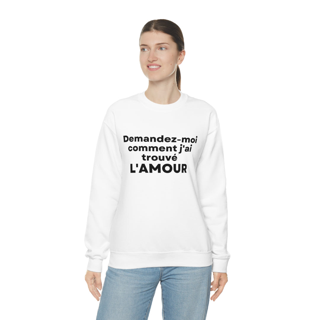 L'amour/Love, Unisex Heavy Blend™ Crewneck Sweatshirt (FR CDN)