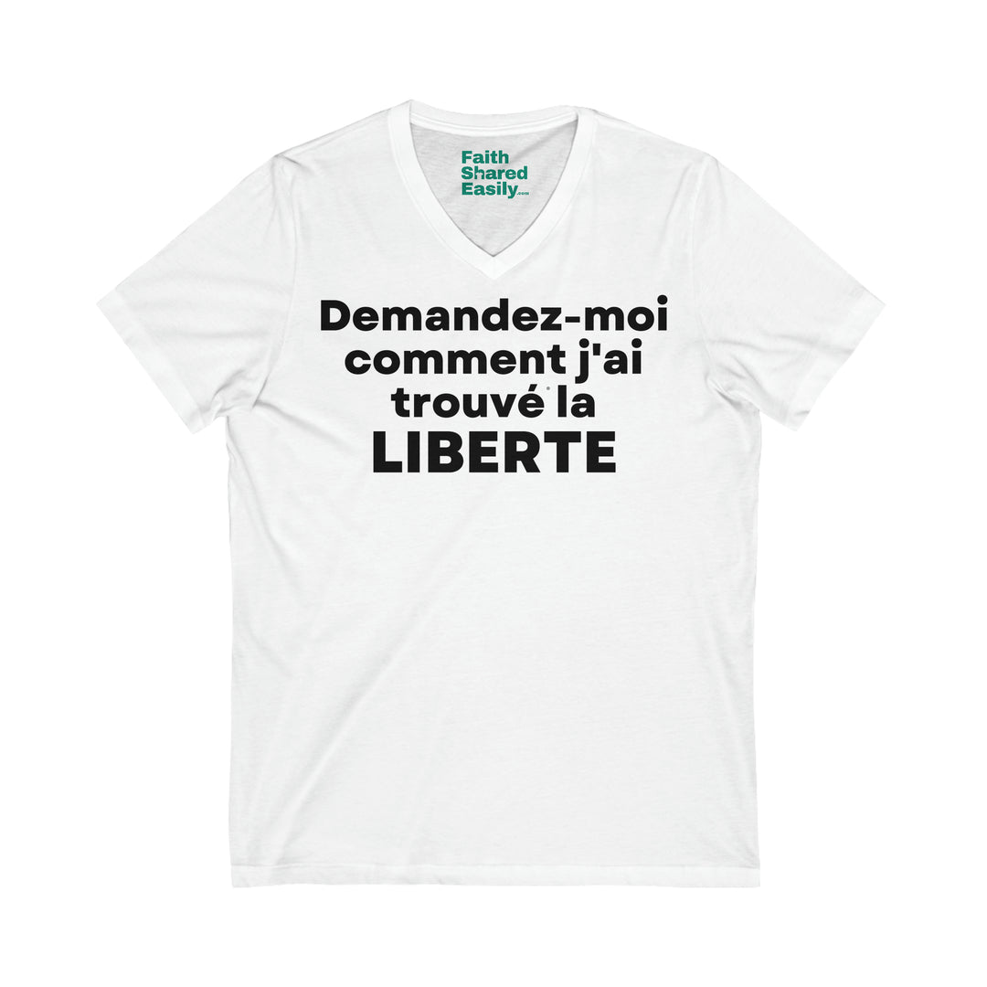 Liberte/Freedom, Unisex Jersey Short Sleeve V-Neck Tee (FR EU)