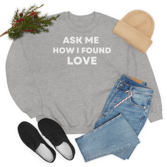 Love (DE), Unisex Heavy Blend™ Crewneck Sweatshirt