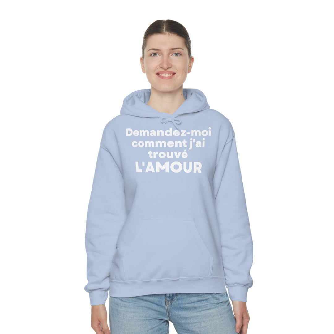 L'amour/Love, Unisex Heavy Blend™ Hooded Sweatshirt (FR EU)