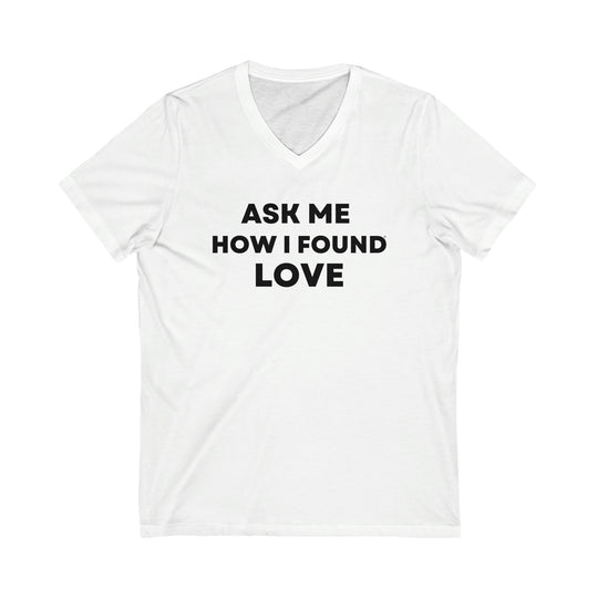 Love, Unisex Jersey Short Sleeve V-Neck Tee (ENG US)