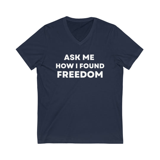 Freedom, Unisex Jersey Short Sleeve V-Neck Tee (ENG US)