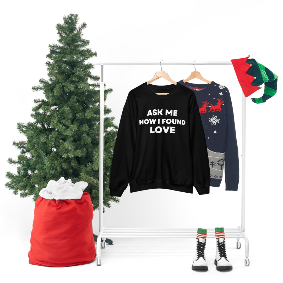 Love, Unisex Heavy Blend™ Crewneck Sweatshirt (ENG UK)