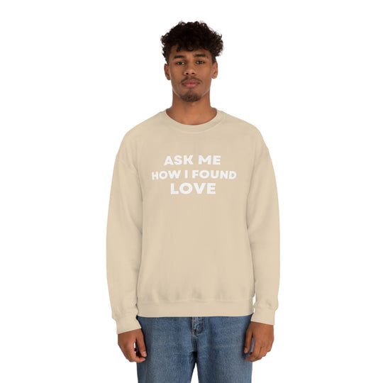 Love, Unisex Heavy Blend™ Crewneck Sweatshirt (ENG CDN)