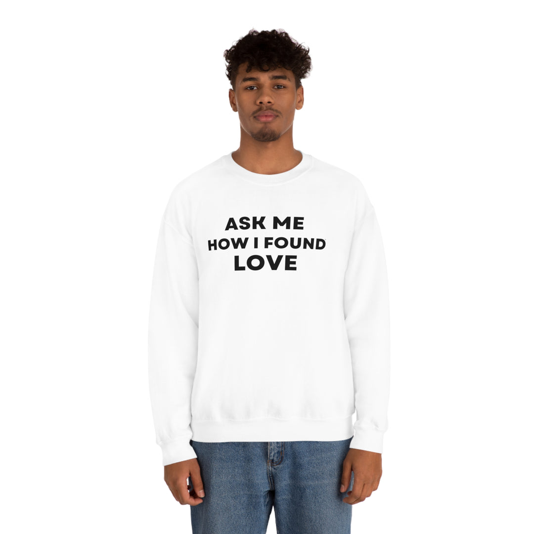 Love, Unisex Heavy Blend™ Crewneck Sweatshirt (ENG CDN)