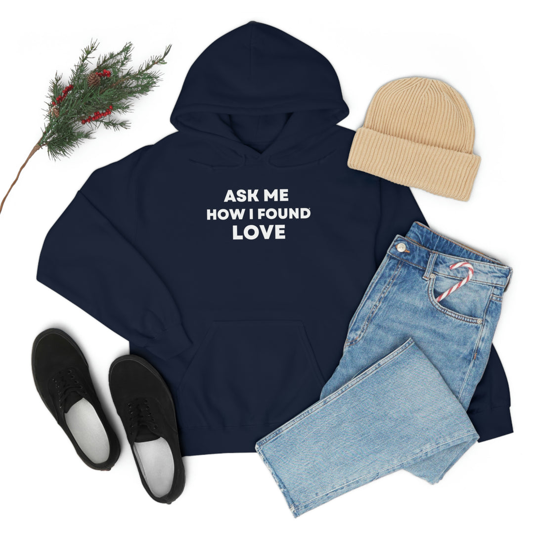 Love, Unisex Heavy Blend™ Hooded Sweatshirt (ENG CDN)