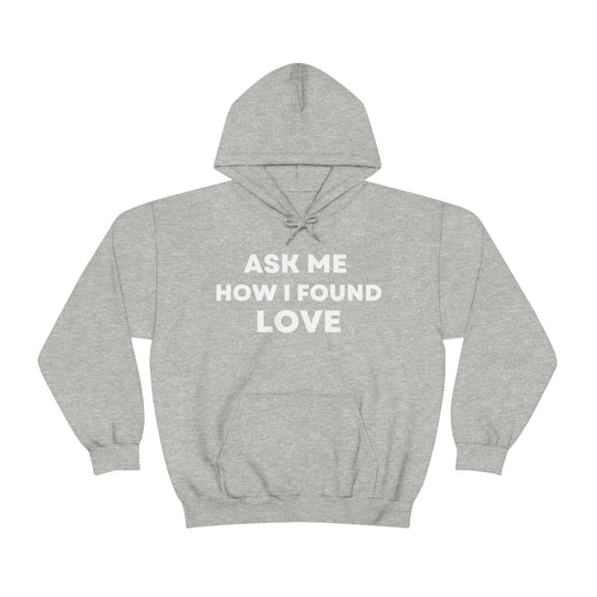 Love, Unisex Heavy Blend™ Hooded Sweatshirt (ENG US)