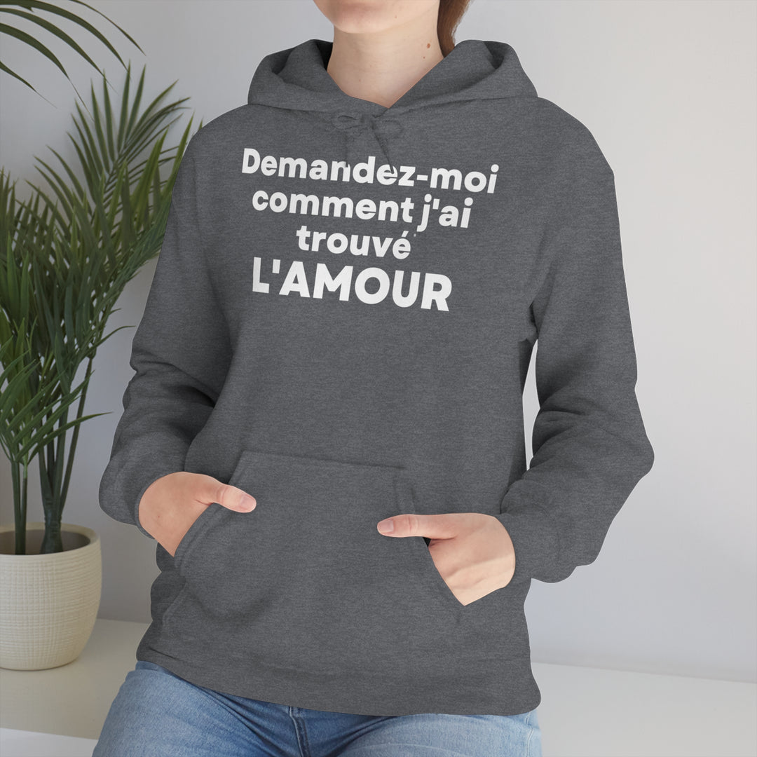 L'amour/Love, Unisex Heavy Blend™ Hooded Sweatshirt (FR EU)