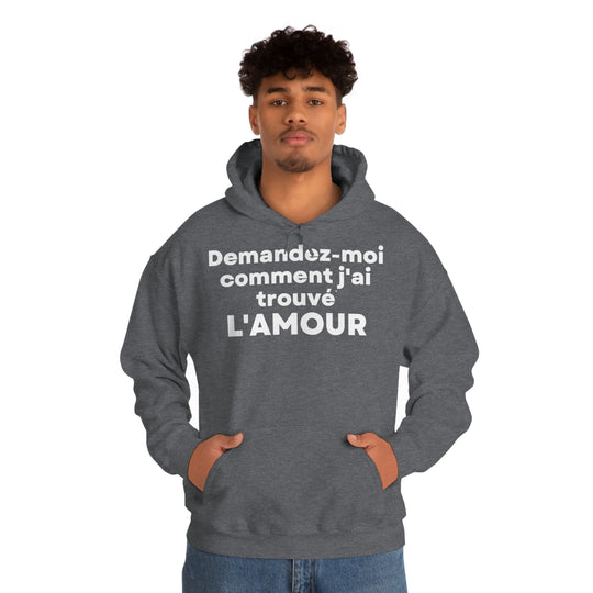 L'amour/Love, Unisex Heavy Blend™ Hooded Sweatshirt (FR EU)