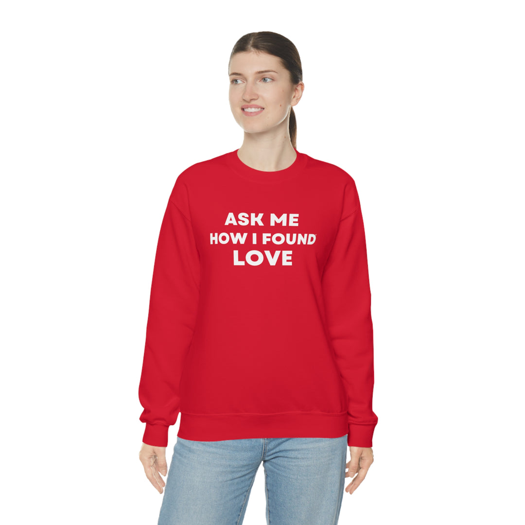 Love, Unisex Heavy Blend™ Crewneck Sweatshirt (ENG CDN)