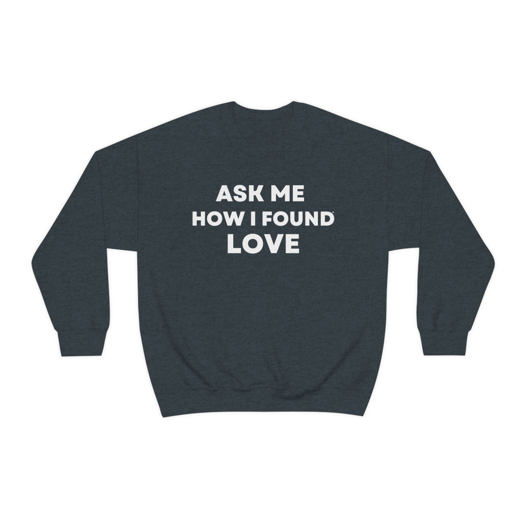 Love, Unisex Heavy Blend™ Crewneck Sweatshirt (ENG UK)