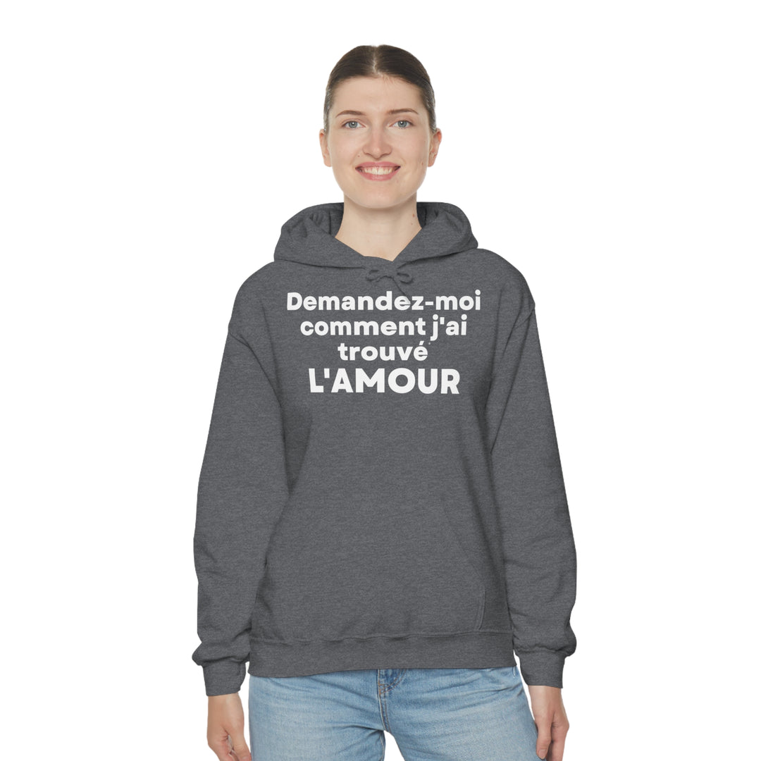 L'amour/Love, Unisex Heavy Blend™ Hooded Sweatshirt (FR EU)